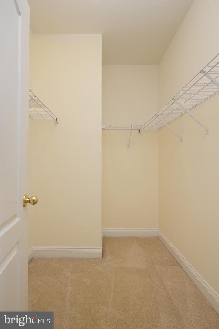 43800 BALLYBUNION TER, LEESBURG, Virginia 20176, 3 Bedrooms Bedrooms, ,3 BathroomsBathrooms,Residential,For sale,43800 BALLYBUNION TER,VALO2095356 MLS # VALO2095356