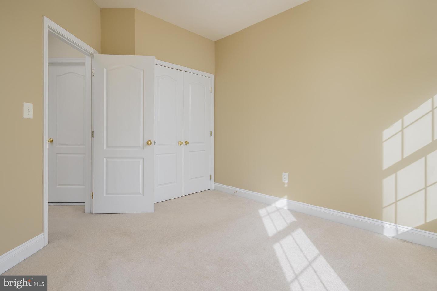 43800 BALLYBUNION TER, LEESBURG, Virginia 20176, 3 Bedrooms Bedrooms, ,3 BathroomsBathrooms,Residential,For sale,43800 BALLYBUNION TER,VALO2095356 MLS # VALO2095356