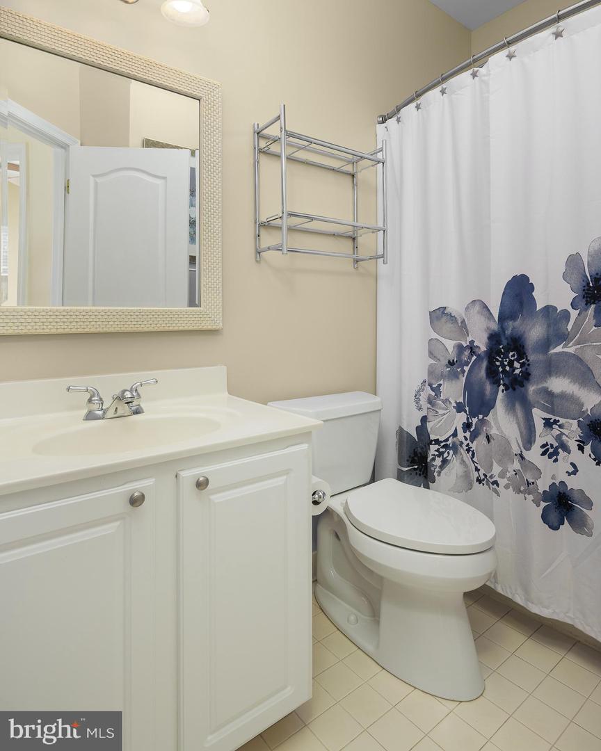 43800 BALLYBUNION TER, LEESBURG, Virginia 20176, 3 Bedrooms Bedrooms, ,3 BathroomsBathrooms,Residential,For sale,43800 BALLYBUNION TER,VALO2095356 MLS # VALO2095356