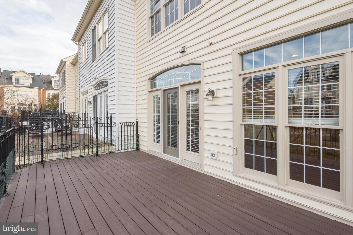43800 BALLYBUNION TER, LEESBURG, Virginia 20176, 3 Bedrooms Bedrooms, ,3 BathroomsBathrooms,Residential,For sale,43800 BALLYBUNION TER,VALO2095356 MLS # VALO2095356