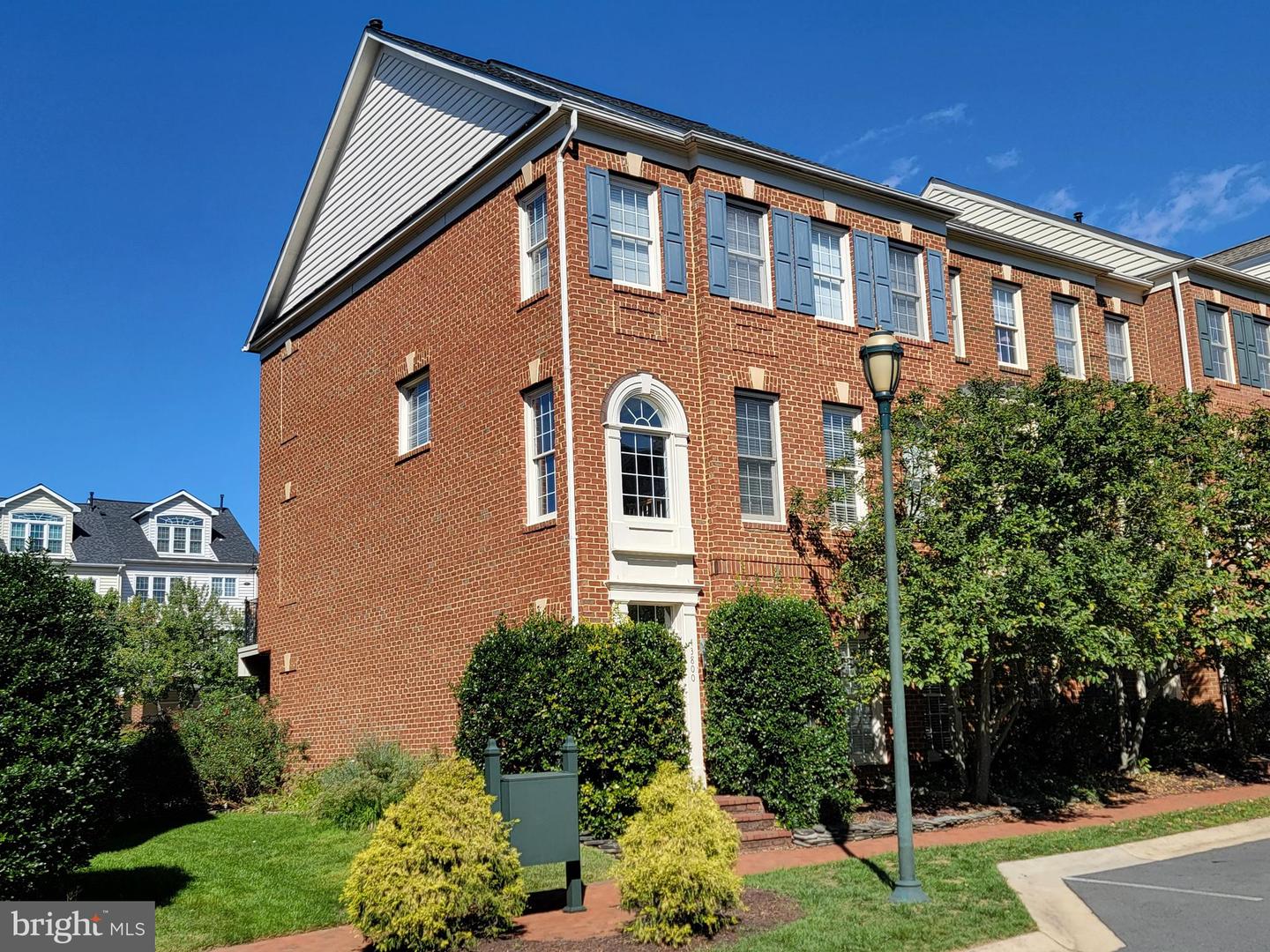 43800 BALLYBUNION TER, LEESBURG, Virginia 20176, 3 Bedrooms Bedrooms, ,3 BathroomsBathrooms,Residential,For sale,43800 BALLYBUNION TER,VALO2095356 MLS # VALO2095356