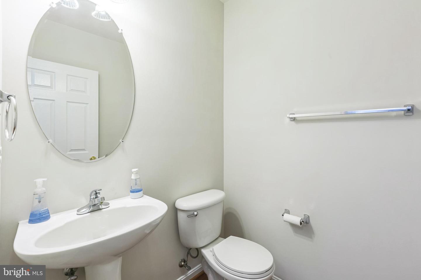 767 HOLLY LEAF RD, CULPEPER, Virginia 22701, 4 Bedrooms Bedrooms, ,3 BathroomsBathrooms,Residential,For sale,767 HOLLY LEAF RD,VACU2010448 MLS # VACU2010448