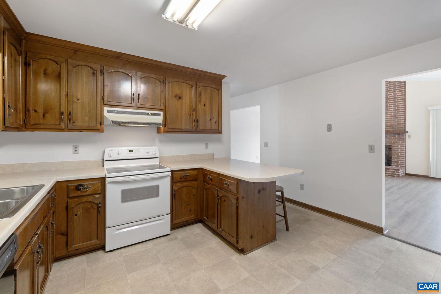 43 TANGLEWOOD RD, PALMYRA, Virginia 22963, 5 Bedrooms Bedrooms, ,3 BathroomsBathrooms,Residential,For sale,43 TANGLEWOOD RD,663978 MLS # 663978