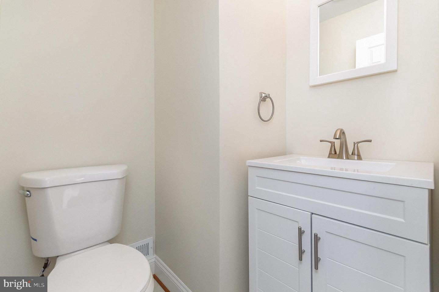 6122 YELLOWSTONE DR, ALEXANDRIA, Virginia 22312, 3 Bedrooms Bedrooms, ,2 BathroomsBathrooms,Residential,For sale,6122 YELLOWSTONE DR,VAFX2238148 MLS # VAFX2238148