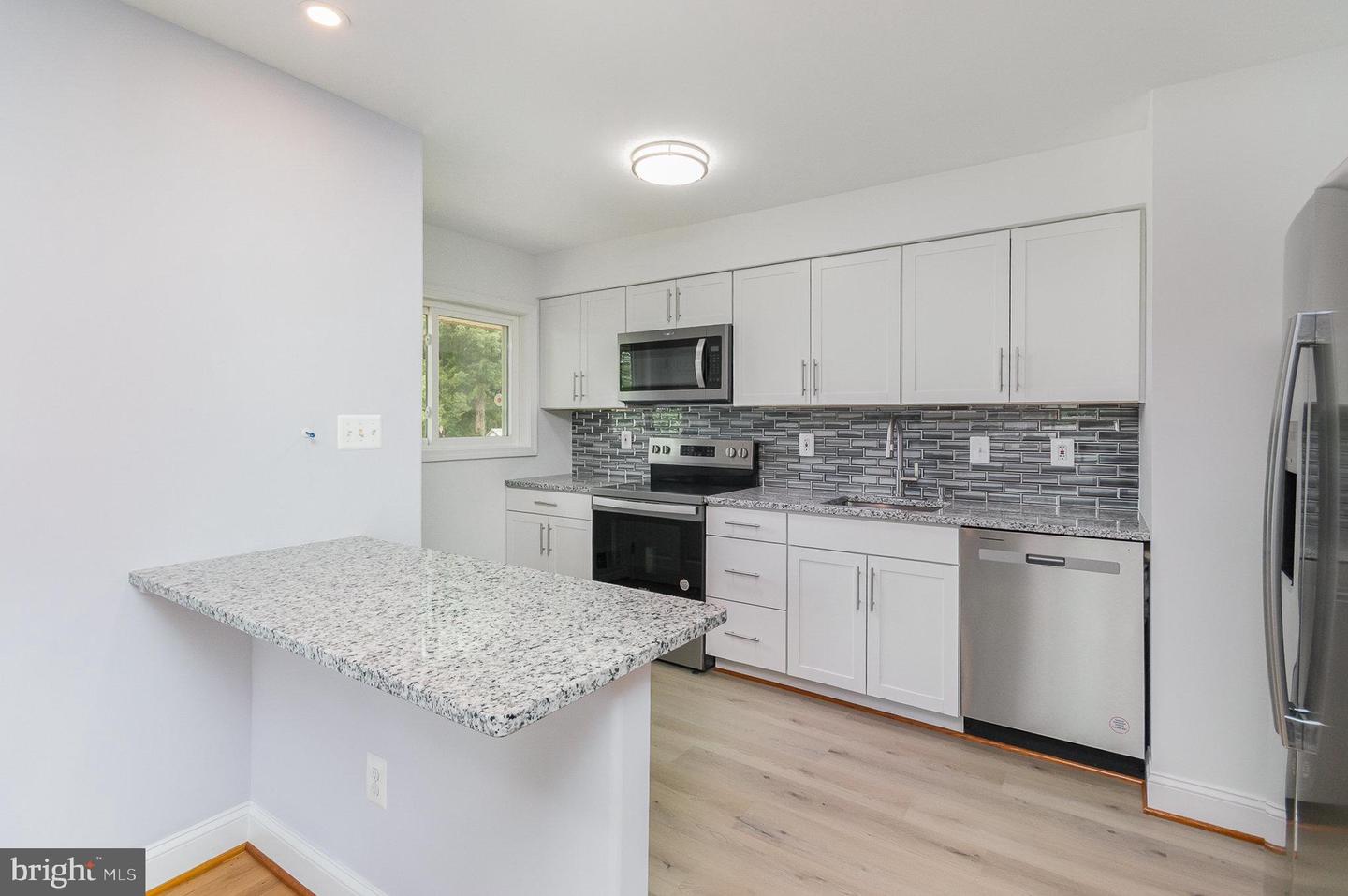 6122 YELLOWSTONE DR, ALEXANDRIA, Virginia 22312, 3 Bedrooms Bedrooms, ,2 BathroomsBathrooms,Residential,For sale,6122 YELLOWSTONE DR,VAFX2238148 MLS # VAFX2238148