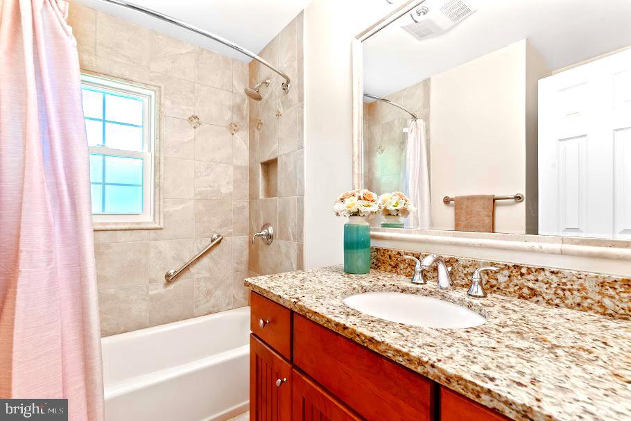 10728 ZION DR, FAIRFAX, Virginia 22032, 5 Bedrooms Bedrooms, ,3 BathroomsBathrooms,Residential,For sale,10728 ZION DR,VAFX2238150 MLS # VAFX2238150