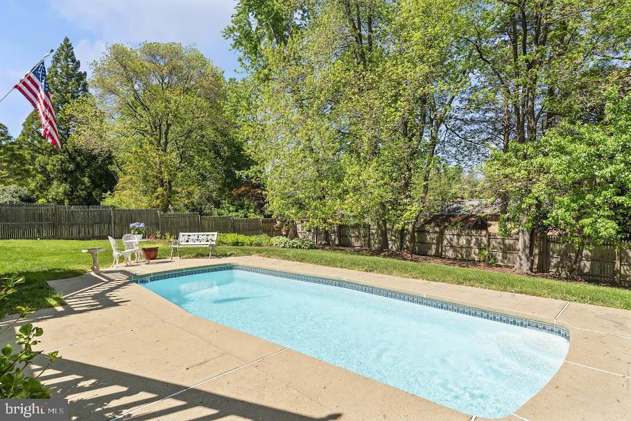 10728 ZION DR, FAIRFAX, Virginia 22032, 5 Bedrooms Bedrooms, ,3 BathroomsBathrooms,Residential,For sale,10728 ZION DR,VAFX2238150 MLS # VAFX2238150