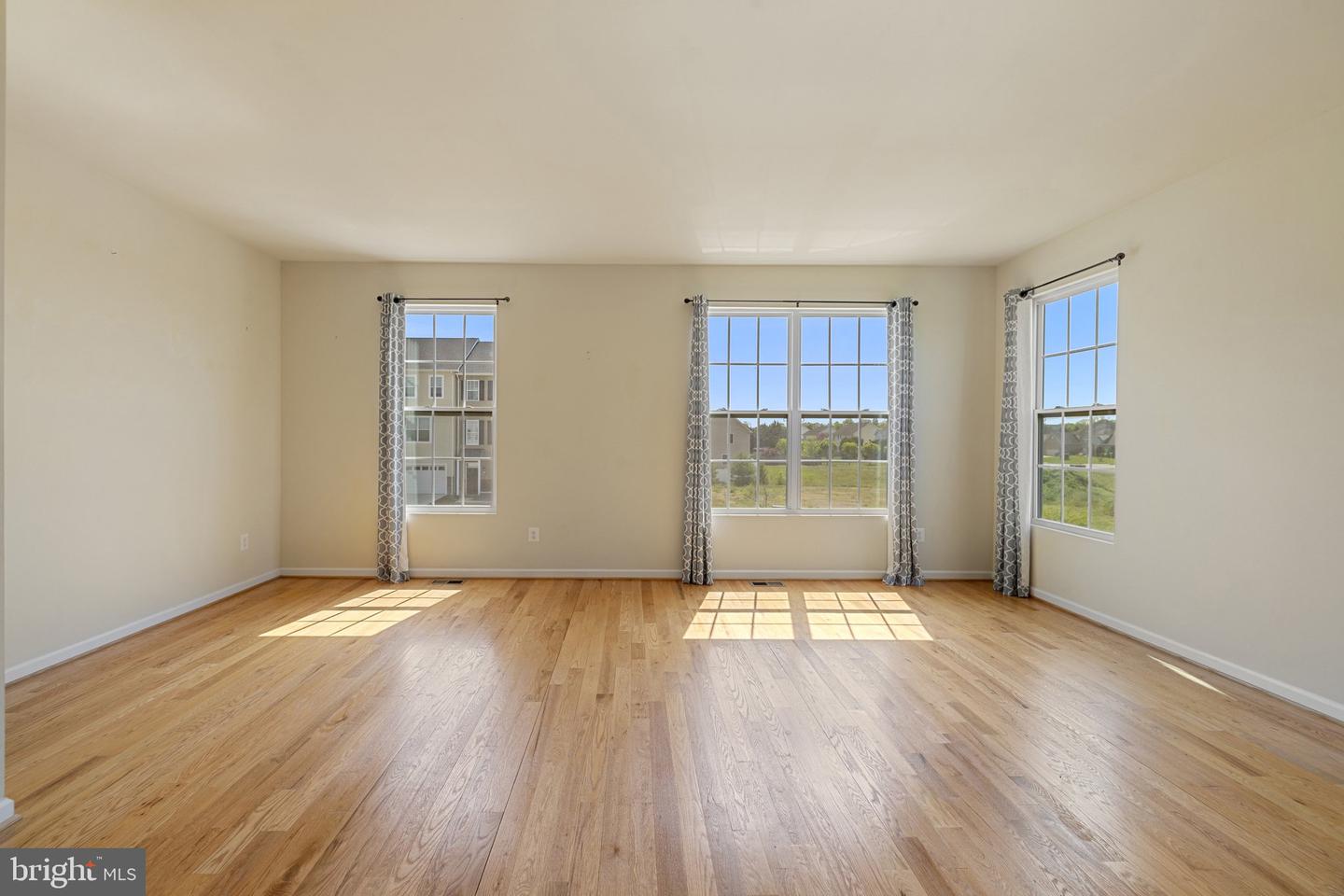 113 BROCKHAM CT #UNIT #7, WINCHESTER, Virginia 22602, 2 Bedrooms Bedrooms, ,2 BathroomsBathrooms,Residential,For sale,113 BROCKHAM CT #UNIT #7,VAFV2033852 MLS # VAFV2033852