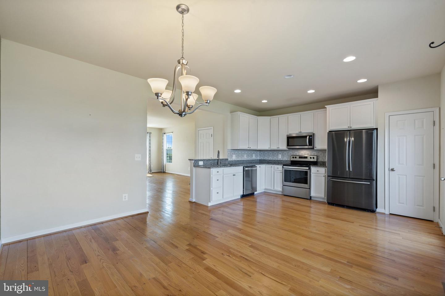 113 BROCKHAM CT #UNIT #7, WINCHESTER, Virginia 22602, 2 Bedrooms Bedrooms, ,2 BathroomsBathrooms,Residential,For sale,113 BROCKHAM CT #UNIT #7,VAFV2033852 MLS # VAFV2033852