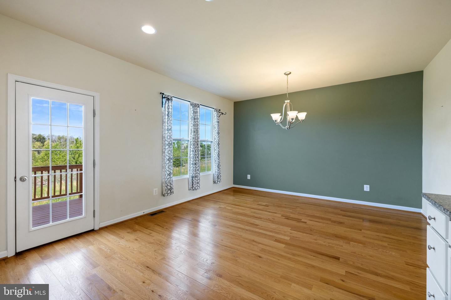 113 BROCKHAM CT #UNIT #7, WINCHESTER, Virginia 22602, 2 Bedrooms Bedrooms, ,2 BathroomsBathrooms,Residential,For sale,113 BROCKHAM CT #UNIT #7,VAFV2033852 MLS # VAFV2033852
