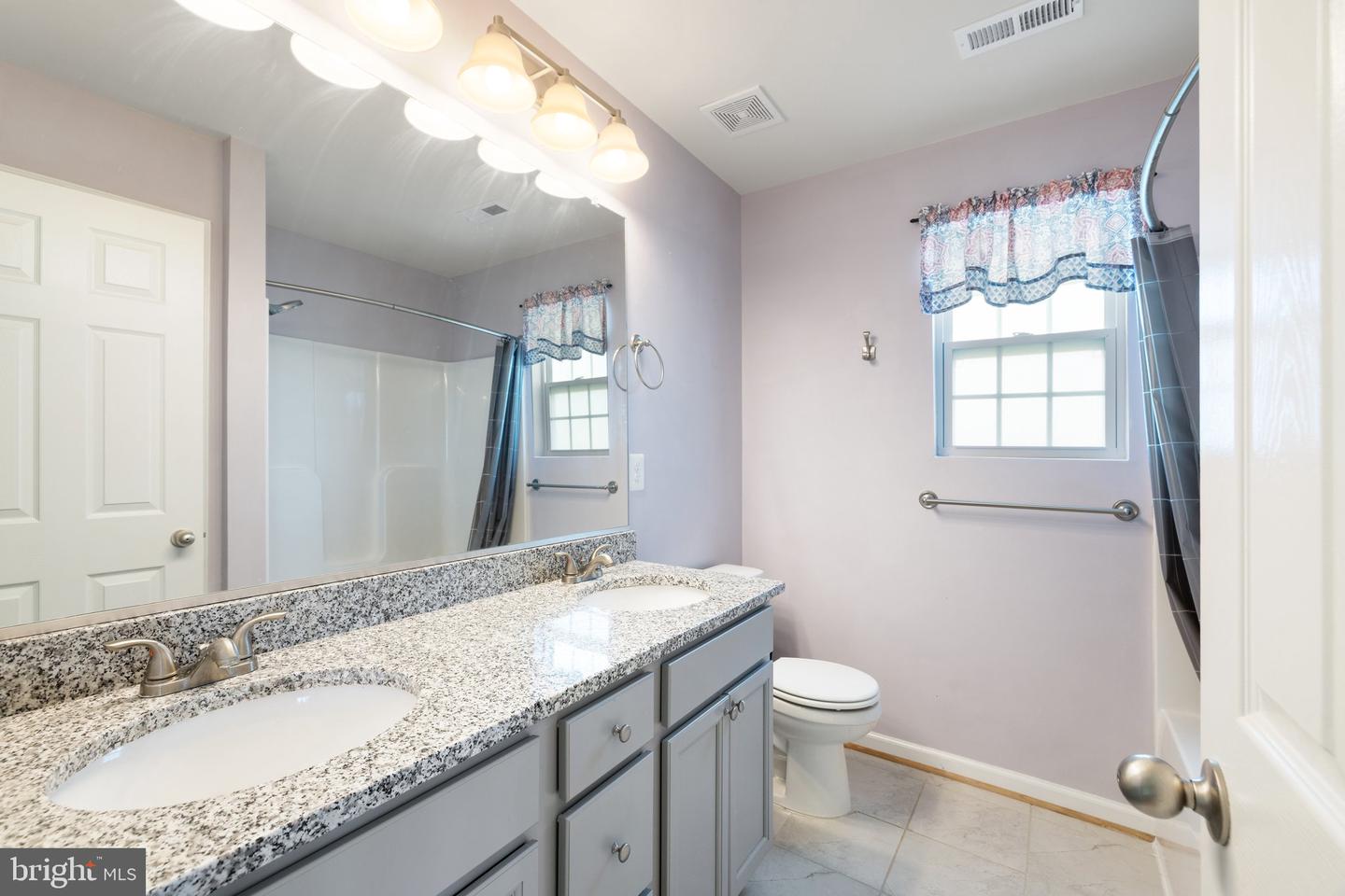 113 BROCKHAM CT #UNIT #7, WINCHESTER, Virginia 22602, 2 Bedrooms Bedrooms, ,2 BathroomsBathrooms,Residential,For sale,113 BROCKHAM CT #UNIT #7,VAFV2033852 MLS # VAFV2033852