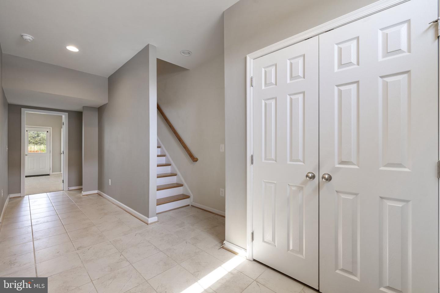 113 BROCKHAM CT #UNIT #7, WINCHESTER, Virginia 22602, 2 Bedrooms Bedrooms, ,2 BathroomsBathrooms,Residential,For sale,113 BROCKHAM CT #UNIT #7,VAFV2033852 MLS # VAFV2033852