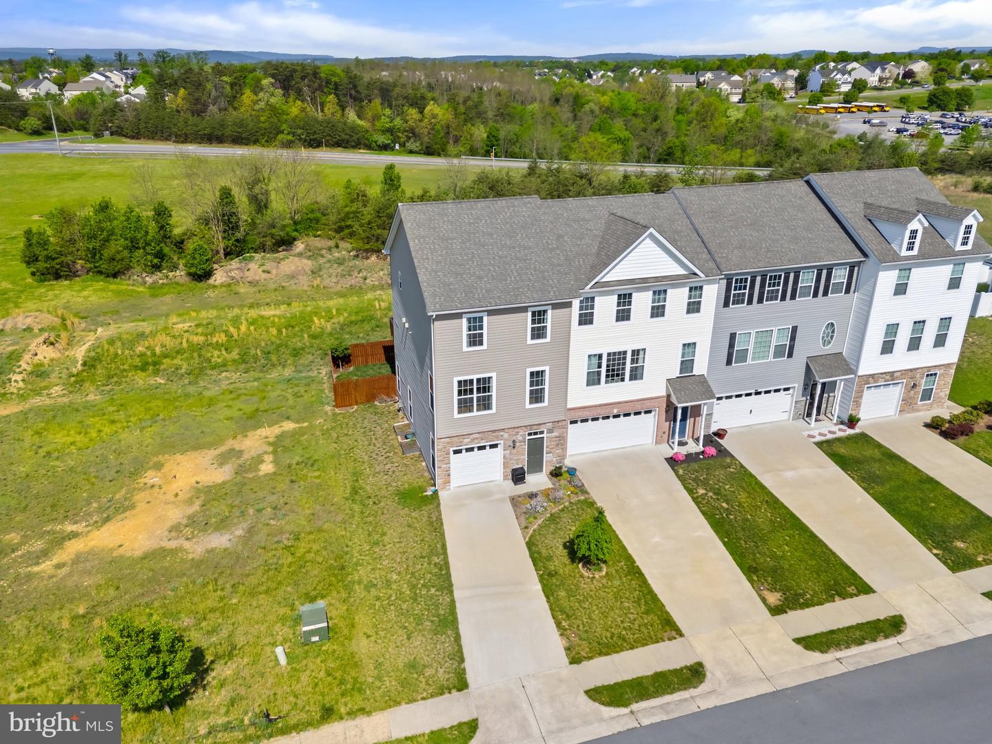 113 BROCKHAM CT #UNIT #7, WINCHESTER, Virginia 22602, 2 Bedrooms Bedrooms, ,2 BathroomsBathrooms,Residential,For sale,113 BROCKHAM CT #UNIT #7,VAFV2033852 MLS # VAFV2033852