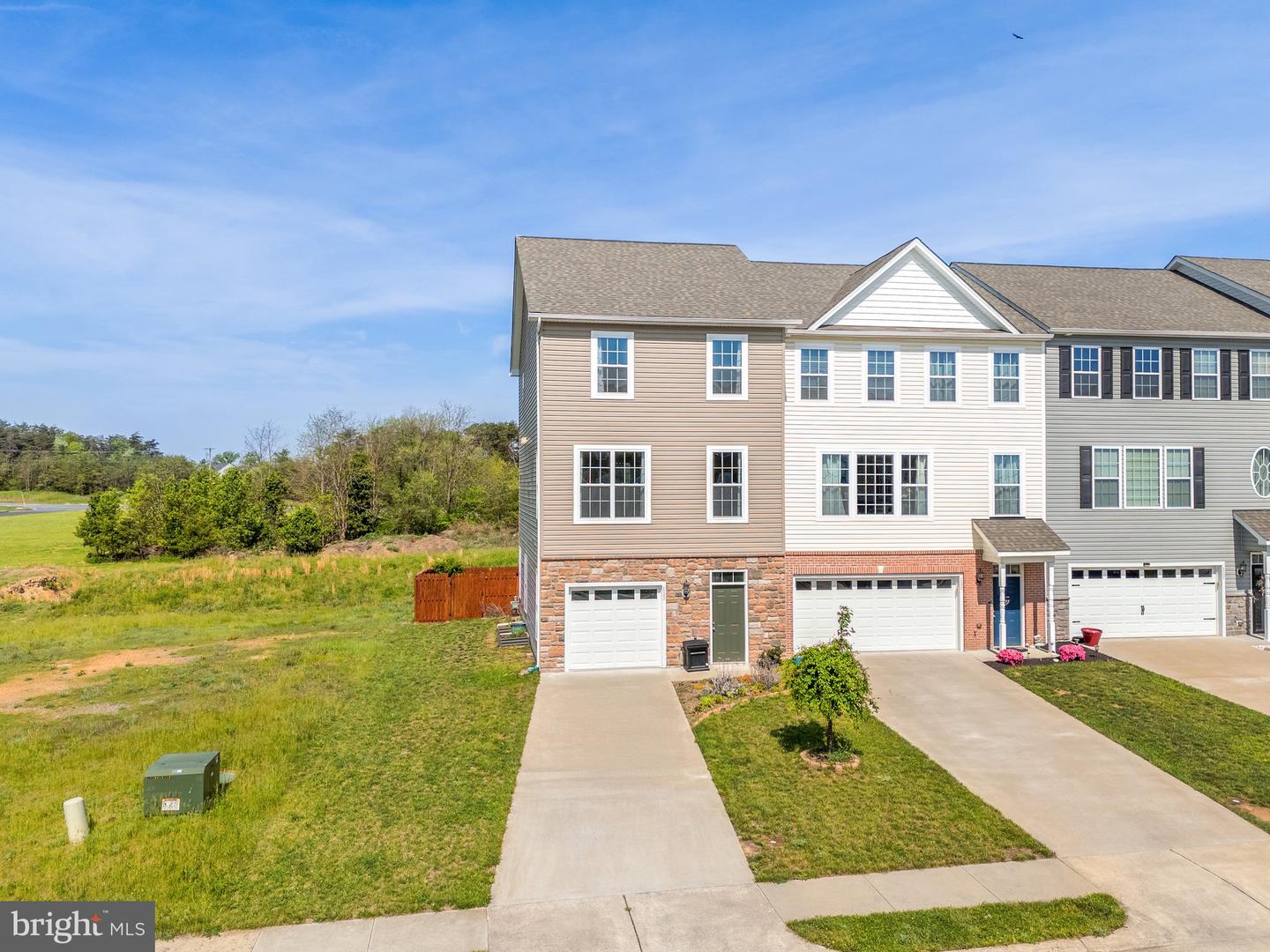 113 BROCKHAM CT #UNIT #7, WINCHESTER, Virginia 22602, 2 Bedrooms Bedrooms, ,2 BathroomsBathrooms,Residential,For sale,113 BROCKHAM CT #UNIT #7,VAFV2033852 MLS # VAFV2033852