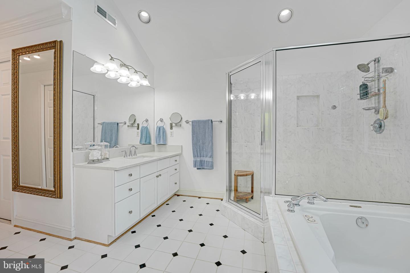 11609 LONGSTREET DR, SPOTSYLVANIA, Virginia 22551, 4 Bedrooms Bedrooms, ,4 BathroomsBathrooms,Residential,For sale,11609 LONGSTREET DR,VASP2032746 MLS # VASP2032746