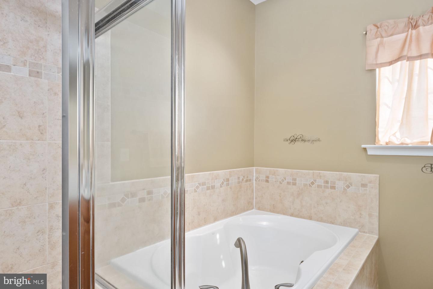 5506 BALLS BLUFF RD, FREDERICKSBURG, Virginia 22407, 3 Bedrooms Bedrooms, ,3 BathroomsBathrooms,Residential,For sale,5506 BALLS BLUFF RD,VASP2032748 MLS # VASP2032748
