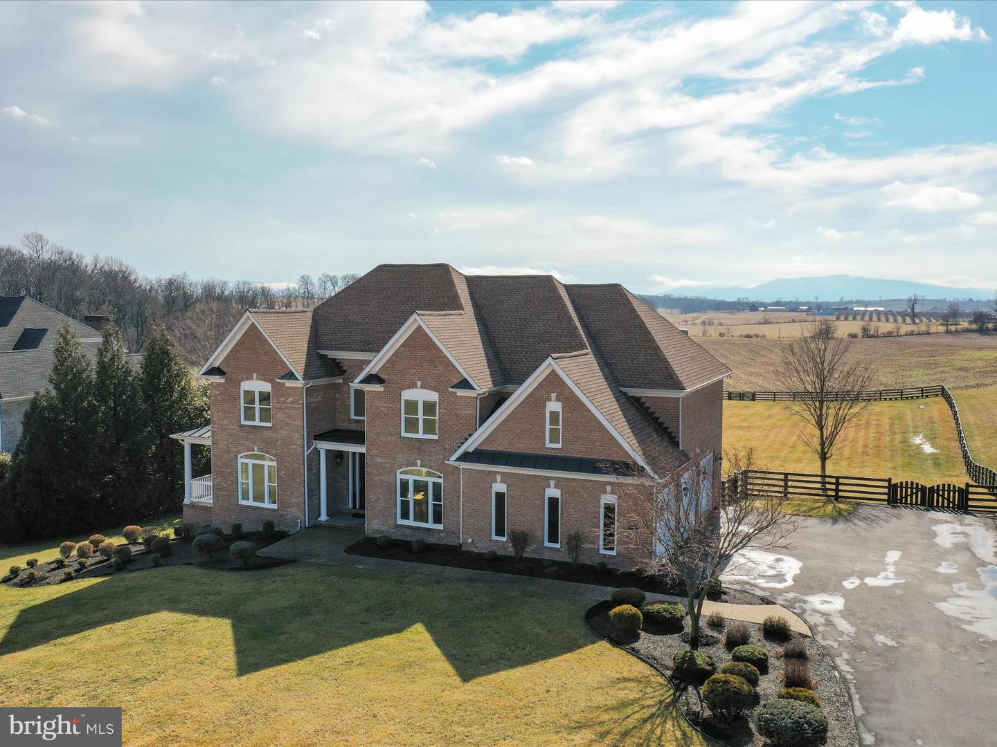 191 INEZ LN, STEPHENS CITY, Virginia 22655, 4 Bedrooms Bedrooms, ,4 BathroomsBathrooms,Residential,For sale,191 INEZ LN,VAFV2033854 MLS # VAFV2033854