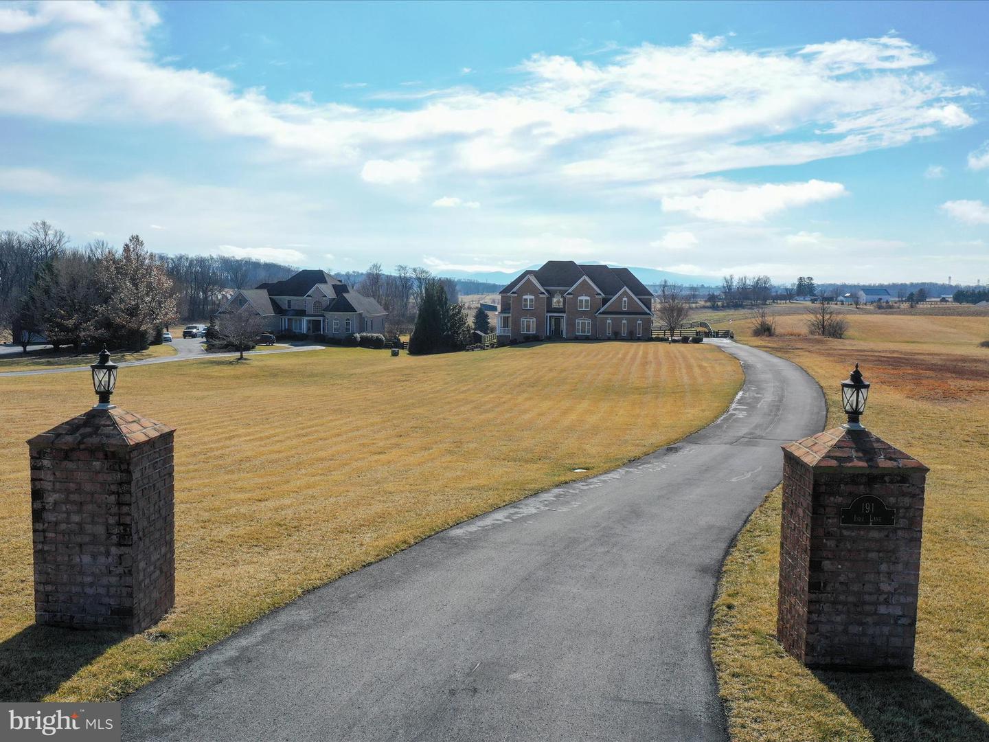 191 INEZ LN, STEPHENS CITY, Virginia 22655, 4 Bedrooms Bedrooms, ,4 BathroomsBathrooms,Residential,For sale,191 INEZ LN,VAFV2033854 MLS # VAFV2033854