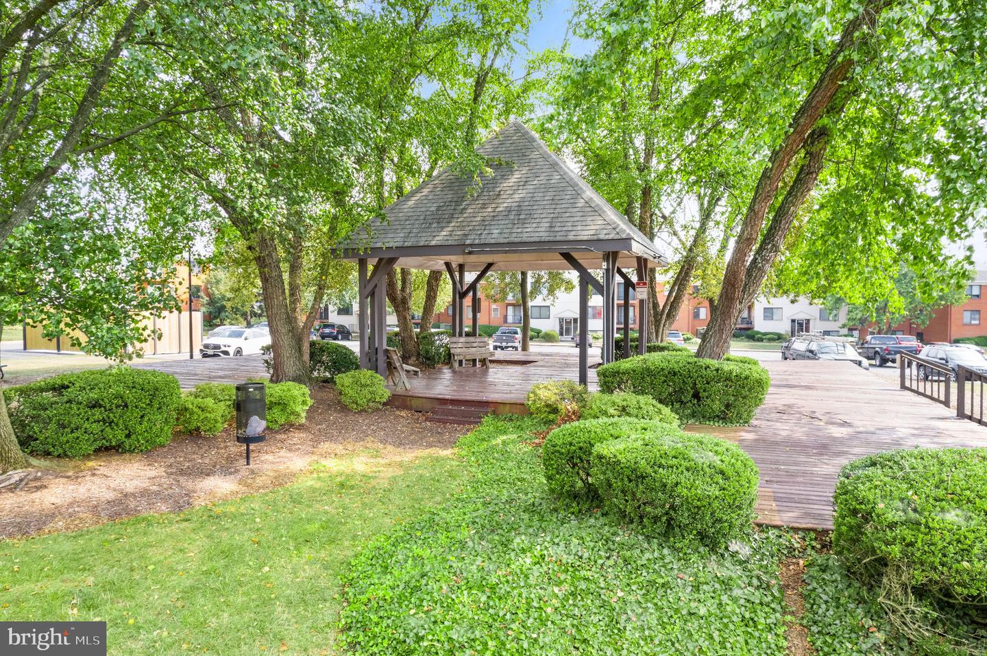 125-K CLUBHOUSE DR SW #11, LEESBURG, Virginia 20175, 1 Bedroom Bedrooms, ,1 BathroomBathrooms,Residential,For sale,125-K CLUBHOUSE DR SW #11,VALO2095408 MLS # VALO2095408