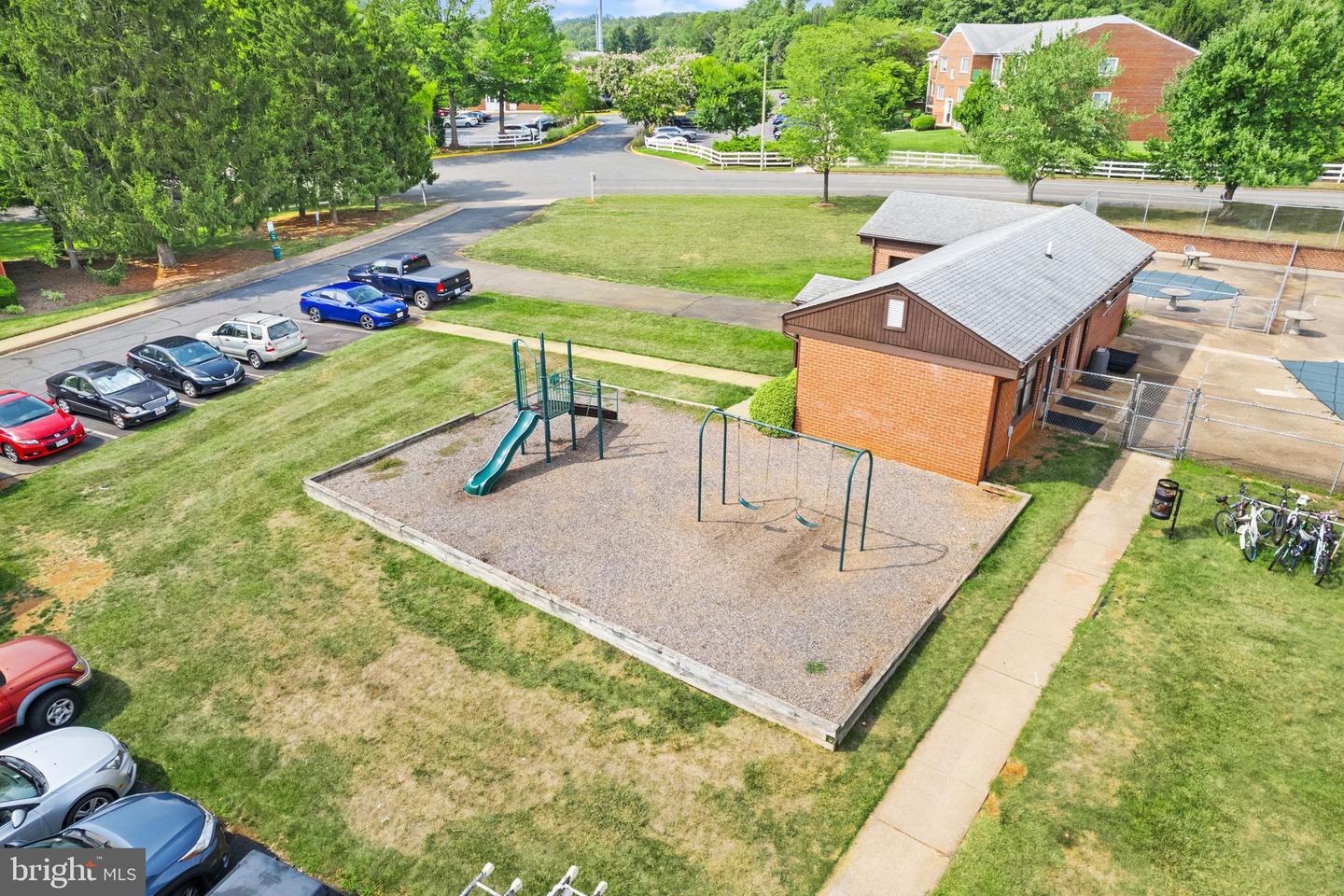 125-K CLUBHOUSE DR SW #11, LEESBURG, Virginia 20175, 1 Bedroom Bedrooms, ,1 BathroomBathrooms,Residential,For sale,125-K CLUBHOUSE DR SW #11,VALO2095408 MLS # VALO2095408