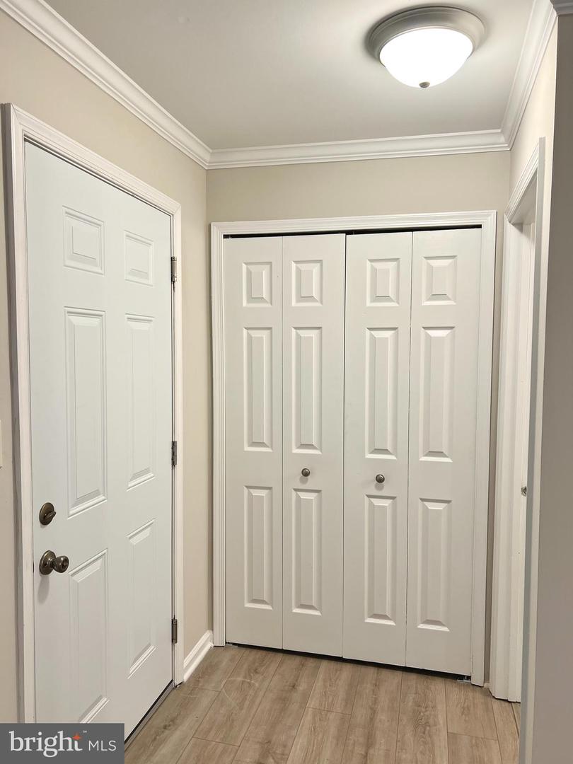 6062 CLAY SPUR CT, CENTREVILLE, Virginia 20121, 3 Bedrooms Bedrooms, ,3 BathroomsBathrooms,Residential,For sale,6062 CLAY SPUR CT,VAFX2238214 MLS # VAFX2238214
