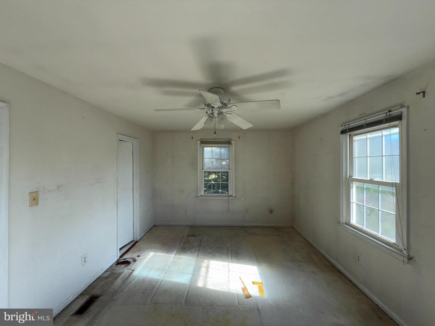 1050-C RAMSGATE CT, STERLING, Virginia 20164, 3 Bedrooms Bedrooms, ,1 BathroomBathrooms,Residential,For sale,1050-C RAMSGATE CT,VALO2095414 MLS # VALO2095414