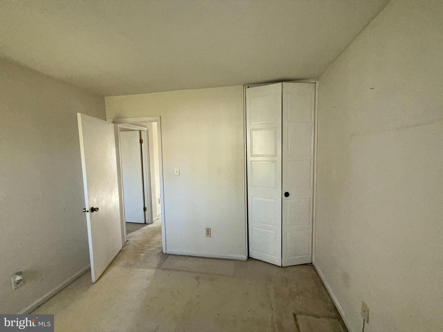 1050-C RAMSGATE CT, STERLING, Virginia 20164, 3 Bedrooms Bedrooms, ,1 BathroomBathrooms,Residential,For sale,1050-C RAMSGATE CT,VALO2095414 MLS # VALO2095414