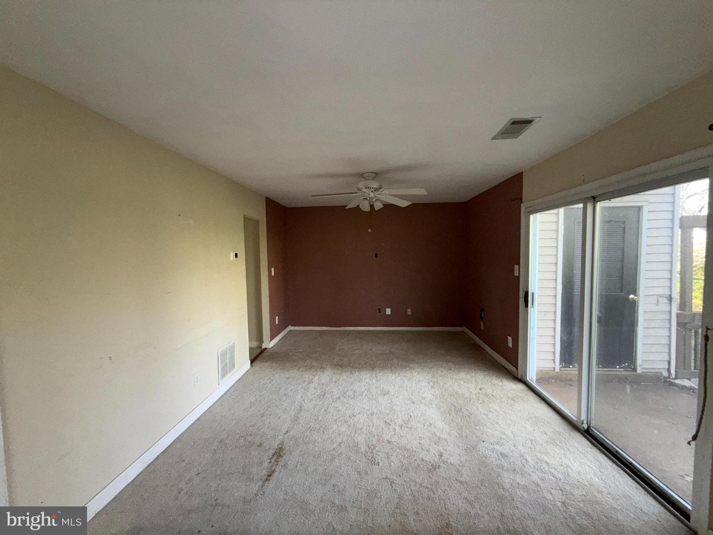 1050-C RAMSGATE CT, STERLING, Virginia 20164, 3 Bedrooms Bedrooms, ,1 BathroomBathrooms,Residential,For sale,1050-C RAMSGATE CT,VALO2095414 MLS # VALO2095414