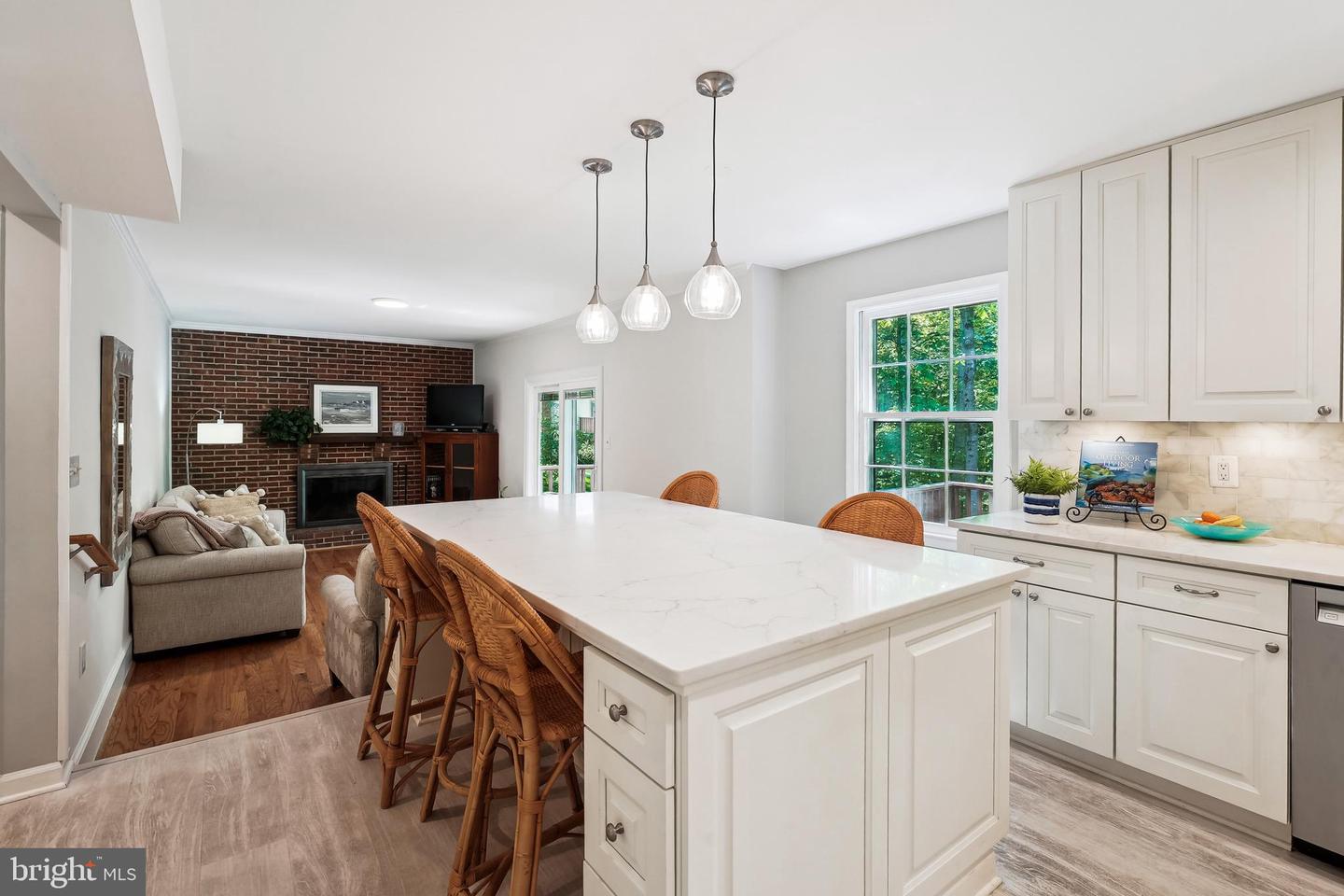 12871 VALLEYWOOD DR, WOODBRIDGE, Virginia 22192, 4 Bedrooms Bedrooms, ,2 BathroomsBathrooms,Residential,For sale,12871 VALLEYWOOD DR,VAPW2093760 MLS # VAPW2093760