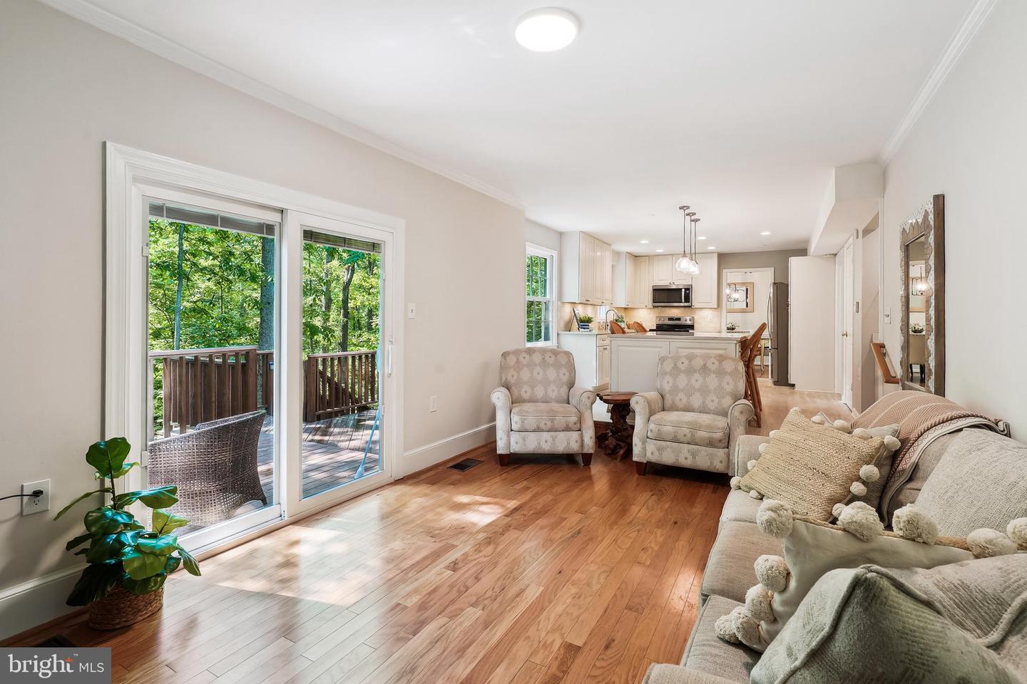 12871 VALLEYWOOD DR, WOODBRIDGE, Virginia 22192, 4 Bedrooms Bedrooms, ,2 BathroomsBathrooms,Residential,For sale,12871 VALLEYWOOD DR,VAPW2093760 MLS # VAPW2093760