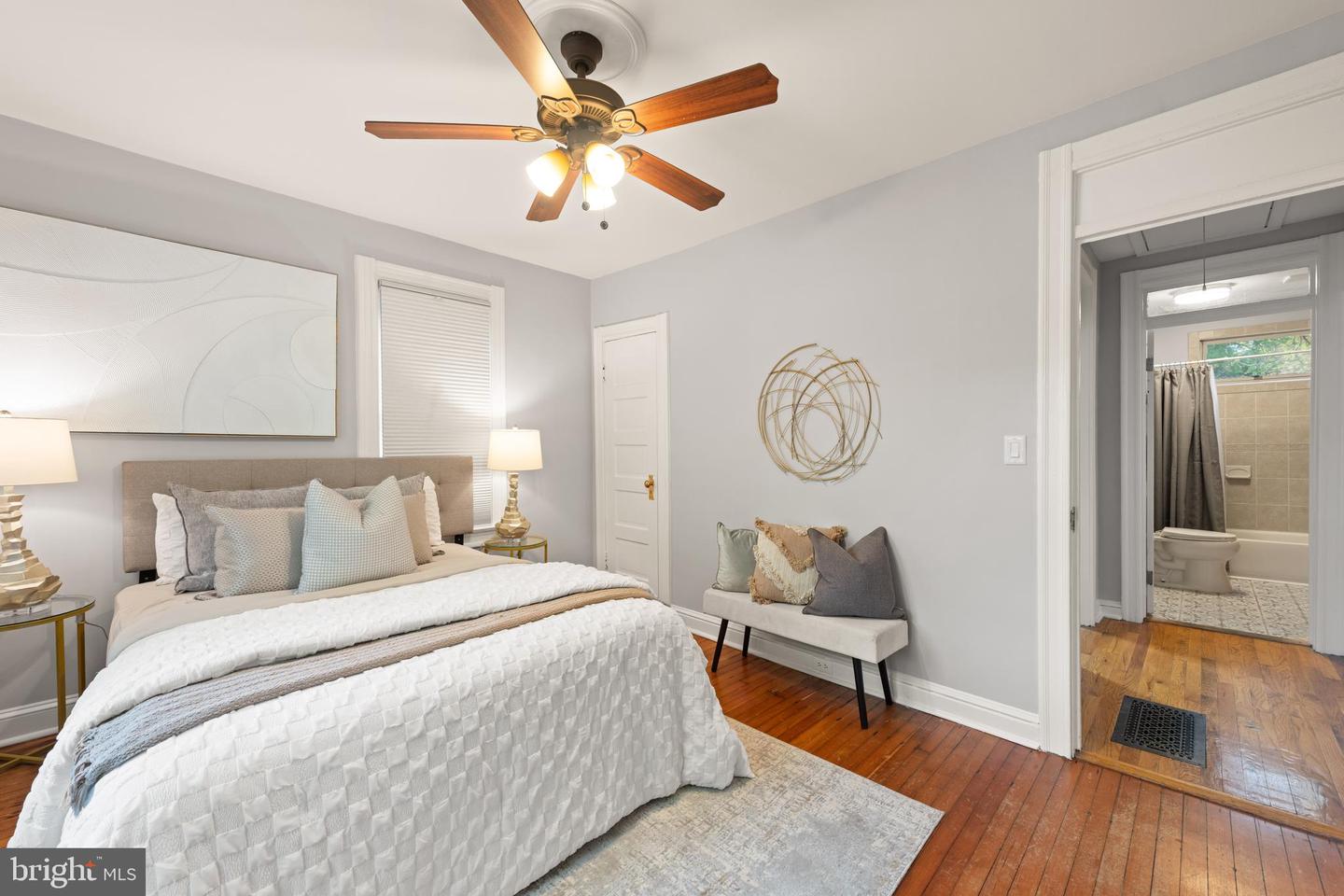 2610 HAMLIN ST NE, WASHINGTON, District Of Columbia 20018, 3 Bedrooms Bedrooms, ,2 BathroomsBathrooms,Residential,For sale,2610 HAMLIN ST NE,DCDC2198642 MLS # DCDC2198642