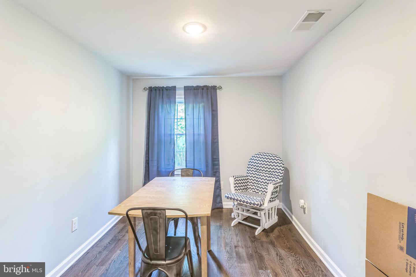 864 JAMES RIVER RD, SCOTTSVILLE, Virginia 24590, 4 Bedrooms Bedrooms, ,2 BathroomsBathrooms,Residential,For sale,864 JAMES RIVER RD,VAAB2000966 MLS # VAAB2000966