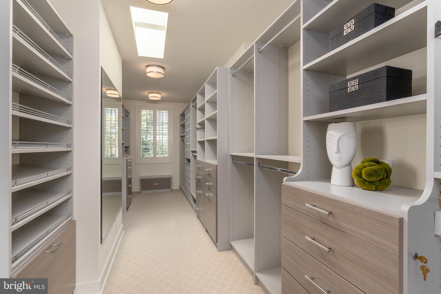 1919 23RD ST NW, WASHINGTON, District Of Columbia 20008, 5 Bedrooms Bedrooms, ,5 BathroomsBathrooms,Residential,For sale,1919 23RD ST NW,DCDC2198662 MLS # DCDC2198662