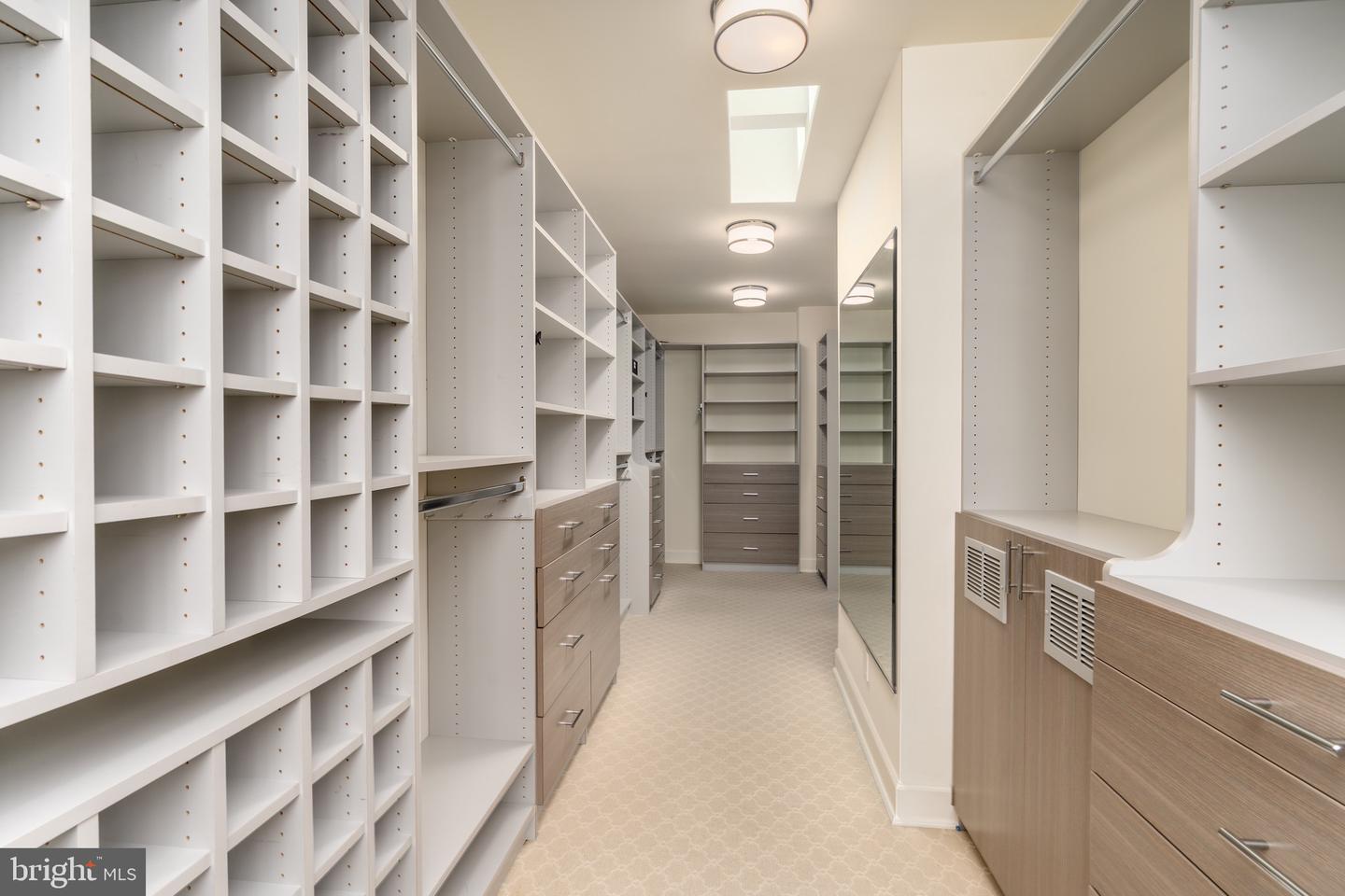 1919 23RD ST NW, WASHINGTON, District Of Columbia 20008, 5 Bedrooms Bedrooms, ,5 BathroomsBathrooms,Residential,For sale,1919 23RD ST NW,DCDC2198662 MLS # DCDC2198662