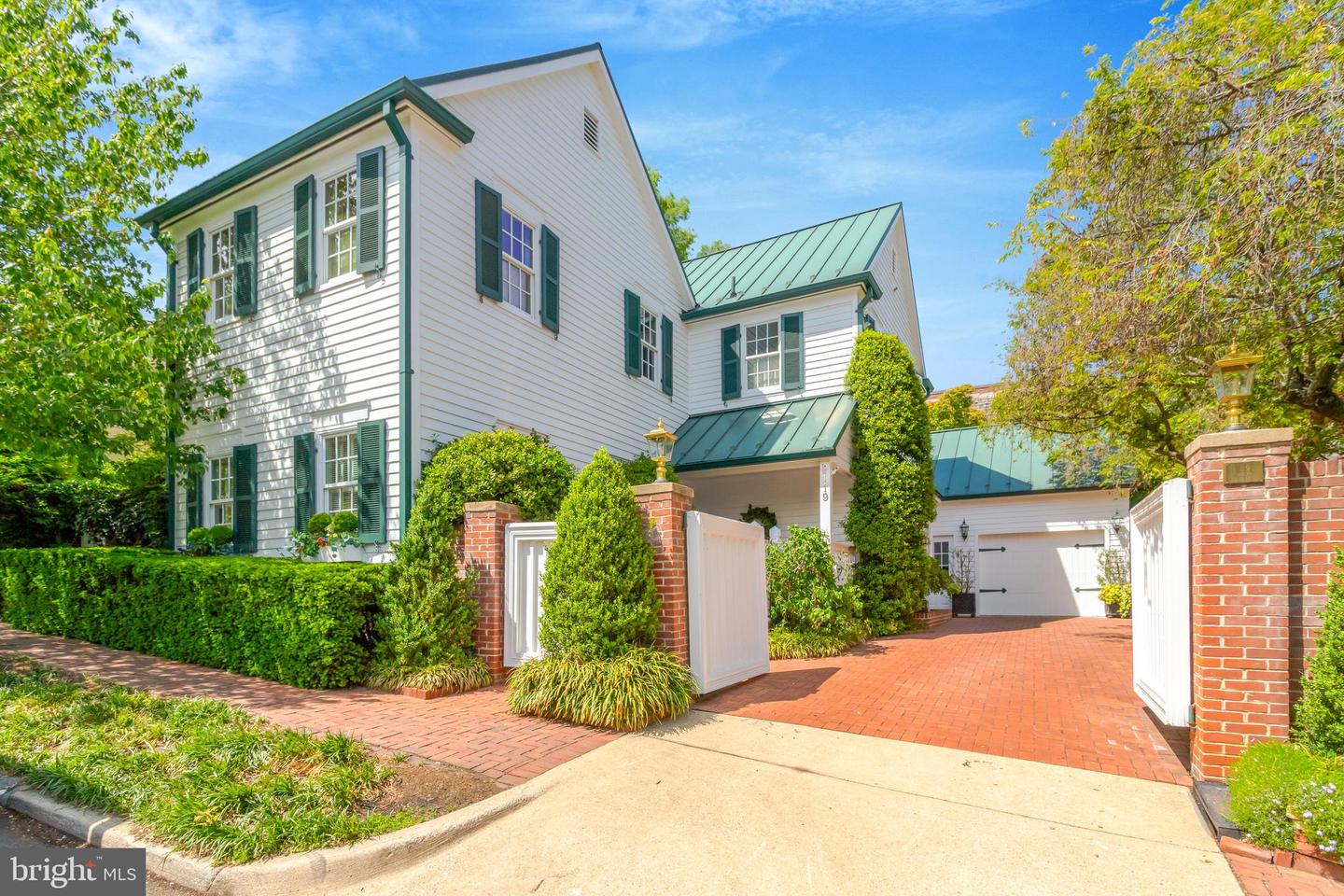 119 WOLFE ST, ALEXANDRIA, Virginia 22314, 6 Bedrooms Bedrooms, ,4 BathroomsBathrooms,Residential,For sale,119 WOLFE ST,VAAX2044858 MLS # VAAX2044858