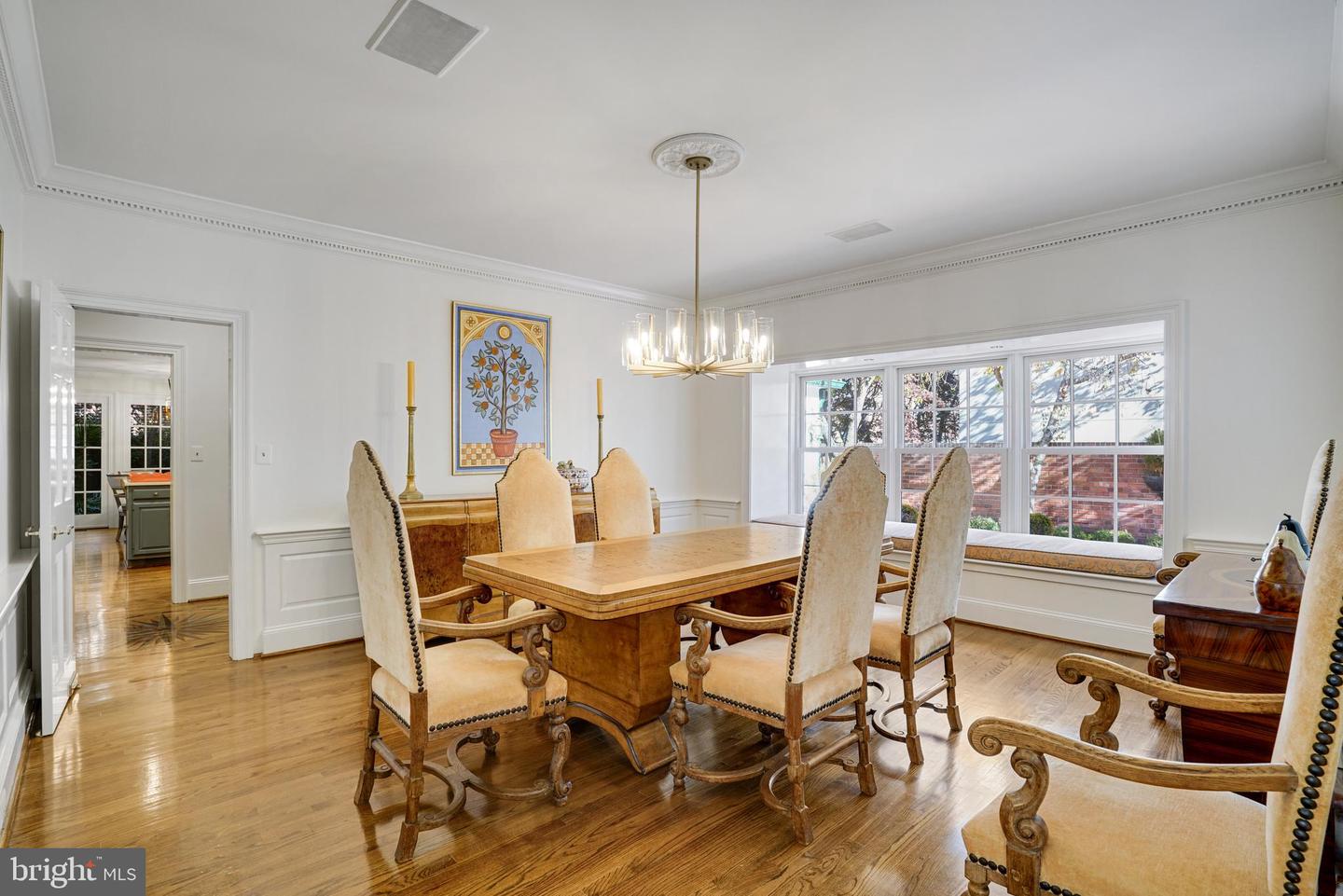 119 WOLFE ST, ALEXANDRIA, Virginia 22314, 6 Bedrooms Bedrooms, ,4 BathroomsBathrooms,Residential,For sale,119 WOLFE ST,VAAX2044858 MLS # VAAX2044858