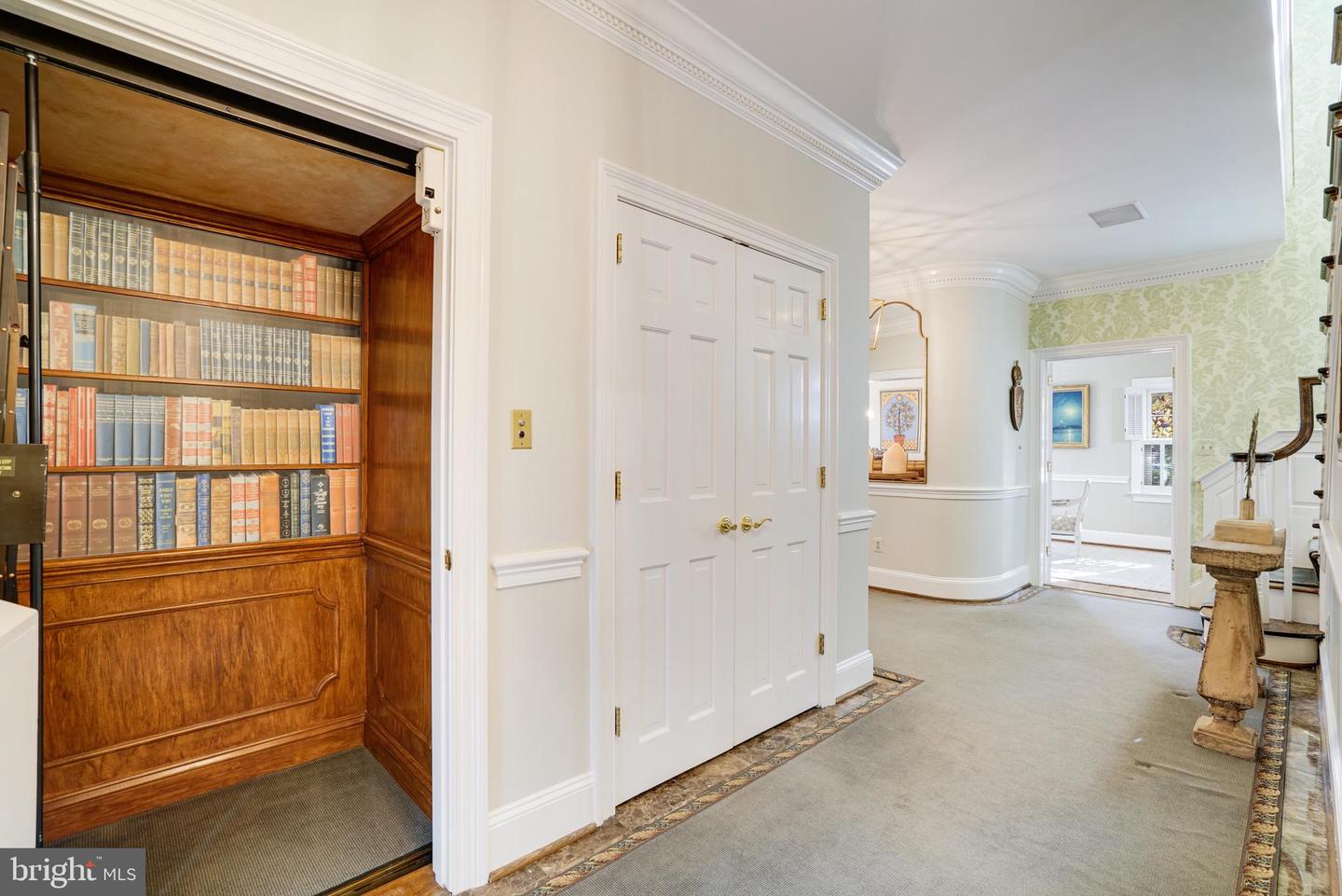 119 WOLFE ST, ALEXANDRIA, Virginia 22314, 6 Bedrooms Bedrooms, ,4 BathroomsBathrooms,Residential,For sale,119 WOLFE ST,VAAX2044858 MLS # VAAX2044858