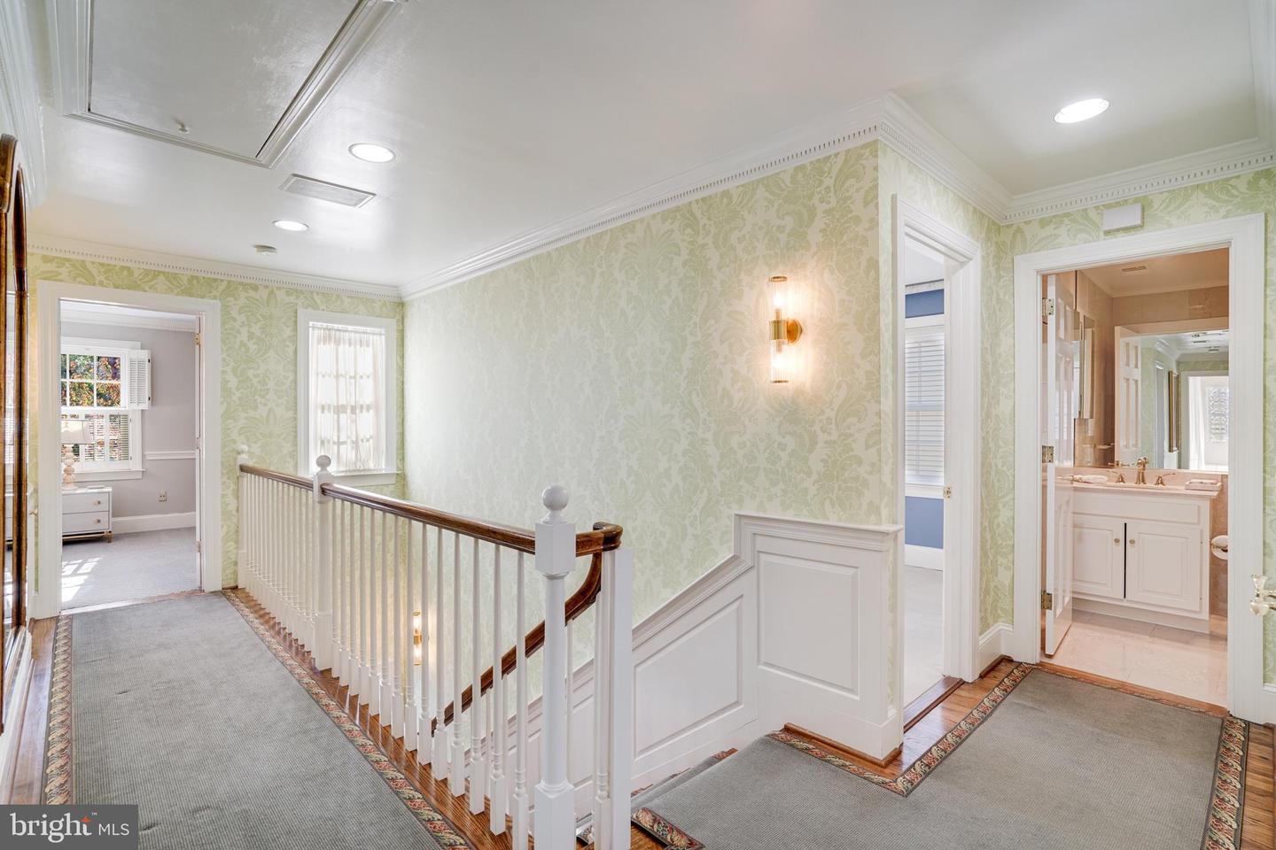 119 WOLFE ST, ALEXANDRIA, Virginia 22314, 6 Bedrooms Bedrooms, ,4 BathroomsBathrooms,Residential,For sale,119 WOLFE ST,VAAX2044858 MLS # VAAX2044858