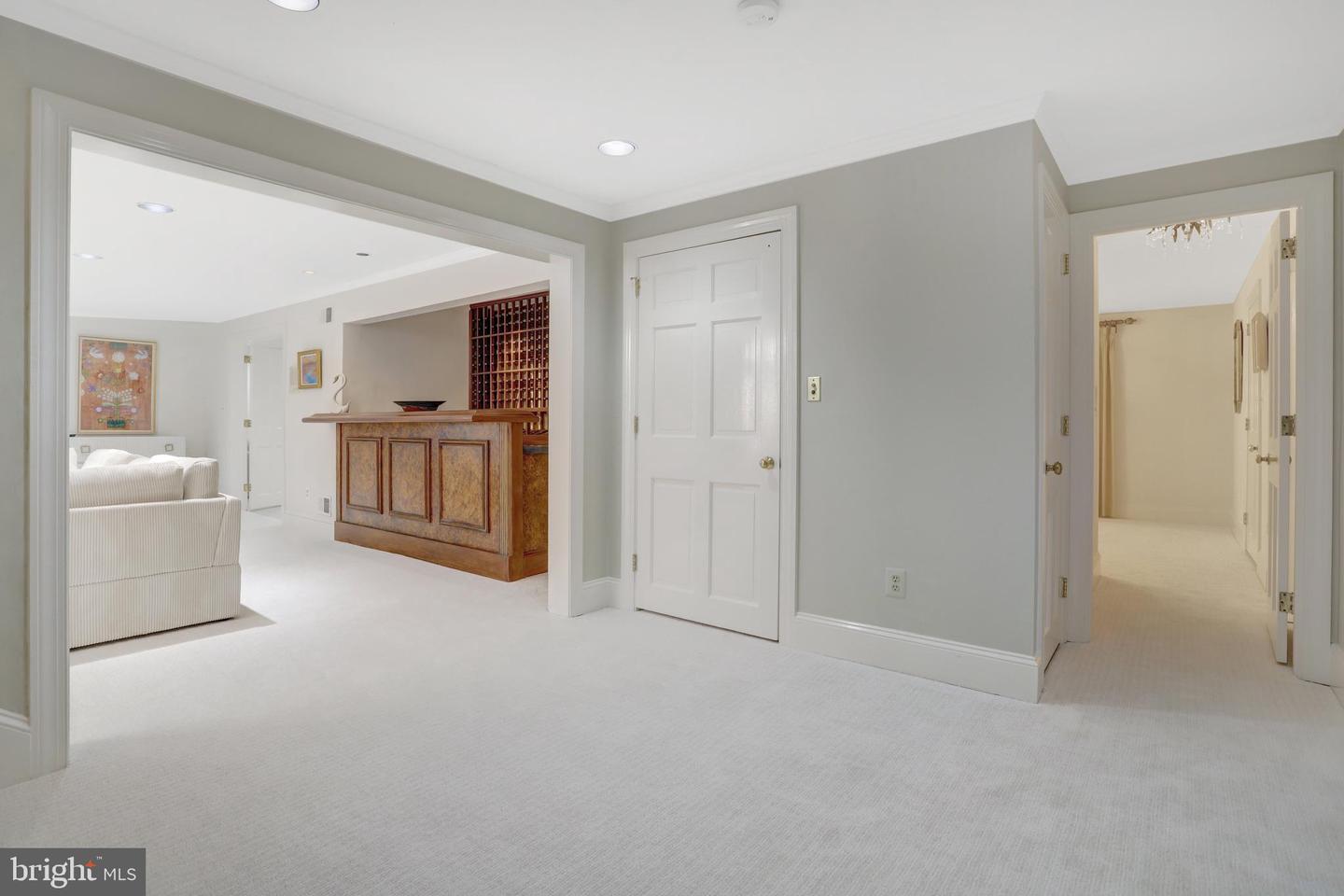 119 WOLFE ST, ALEXANDRIA, Virginia 22314, 6 Bedrooms Bedrooms, ,4 BathroomsBathrooms,Residential,For sale,119 WOLFE ST,VAAX2044858 MLS # VAAX2044858