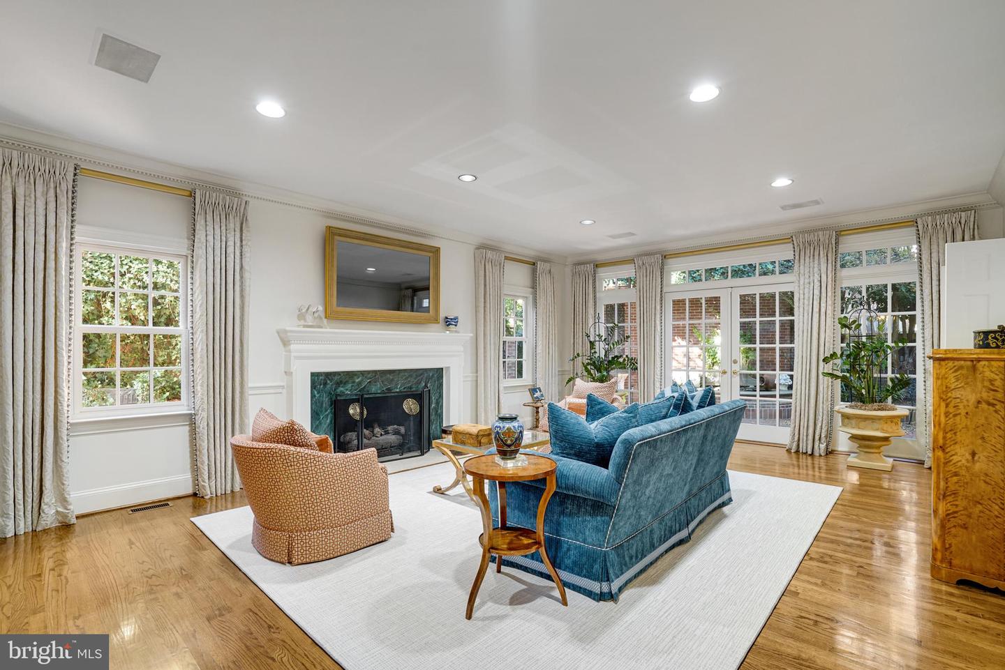 119 WOLFE ST, ALEXANDRIA, Virginia 22314, 6 Bedrooms Bedrooms, ,4 BathroomsBathrooms,Residential,For sale,119 WOLFE ST,VAAX2044858 MLS # VAAX2044858