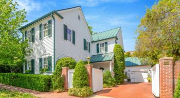 119 WOLFE ST, ALEXANDRIA, Virginia 22314, 6 Bedrooms Bedrooms, ,4 BathroomsBathrooms,Residential,For sale,119 WOLFE ST,VAAX2044858 MLS # VAAX2044858