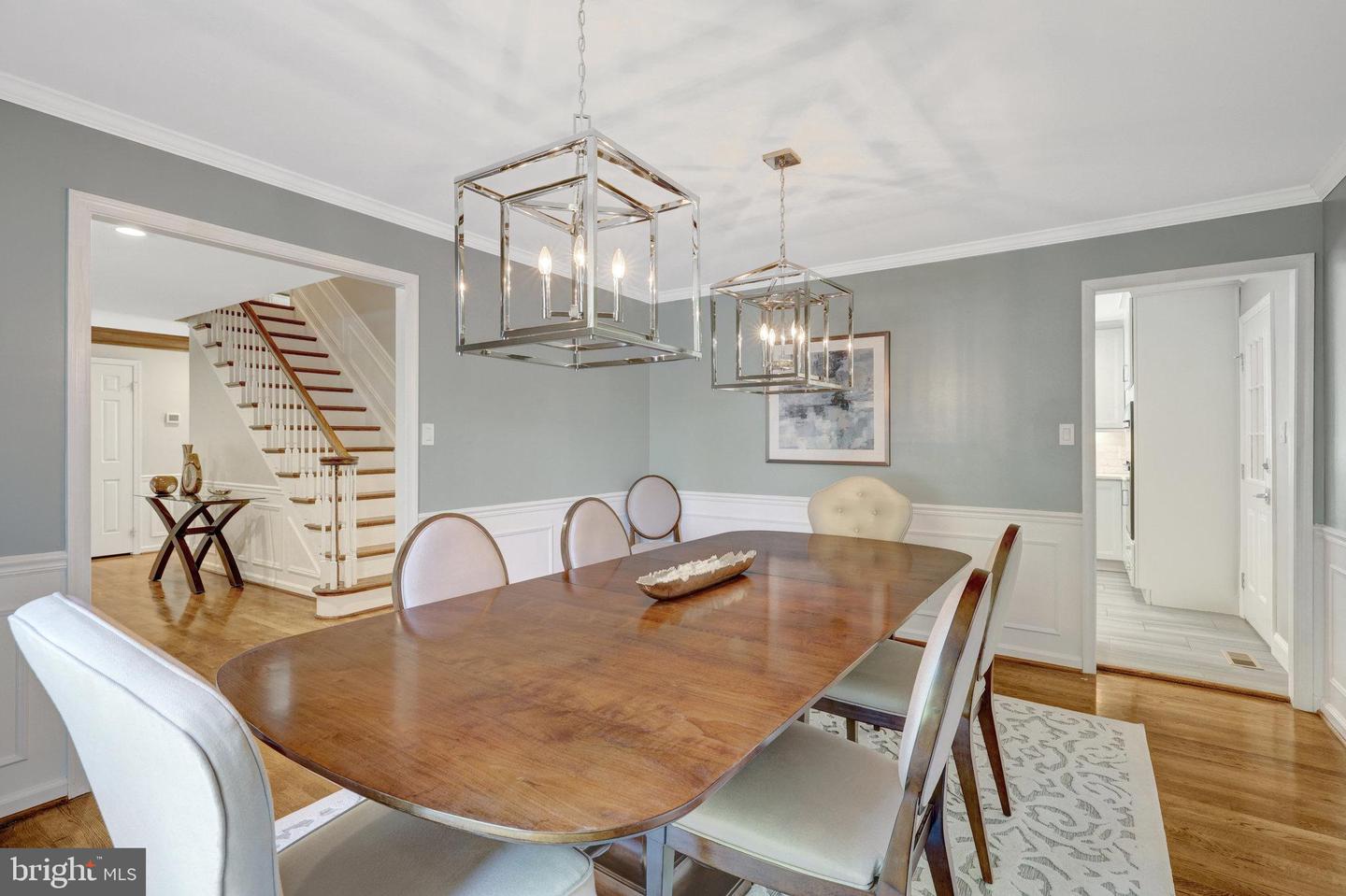 1301 BROOKDALE TER, VIENNA, Virginia 22182, 5 Bedrooms Bedrooms, ,4 BathroomsBathrooms,Residential,For sale,1301 BROOKDALE TER,VAFX2238208 MLS # VAFX2238208