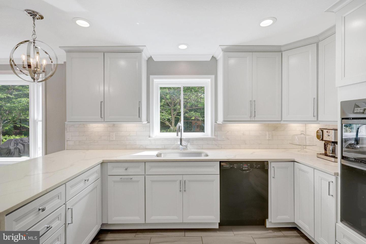 1301 BROOKDALE TER, VIENNA, Virginia 22182, 5 Bedrooms Bedrooms, ,4 BathroomsBathrooms,Residential,For sale,1301 BROOKDALE TER,VAFX2238208 MLS # VAFX2238208