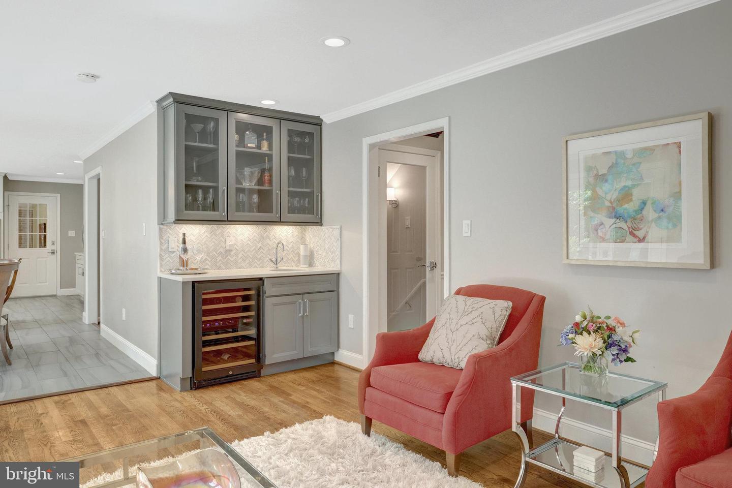 1301 BROOKDALE TER, VIENNA, Virginia 22182, 5 Bedrooms Bedrooms, ,4 BathroomsBathrooms,Residential,For sale,1301 BROOKDALE TER,VAFX2238208 MLS # VAFX2238208