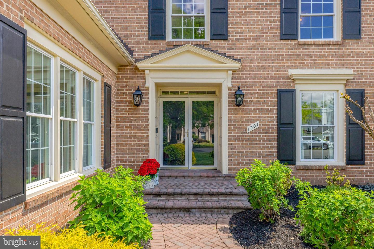 1301 BROOKDALE TER, VIENNA, Virginia 22182, 5 Bedrooms Bedrooms, ,4 BathroomsBathrooms,Residential,For sale,1301 BROOKDALE TER,VAFX2238208 MLS # VAFX2238208