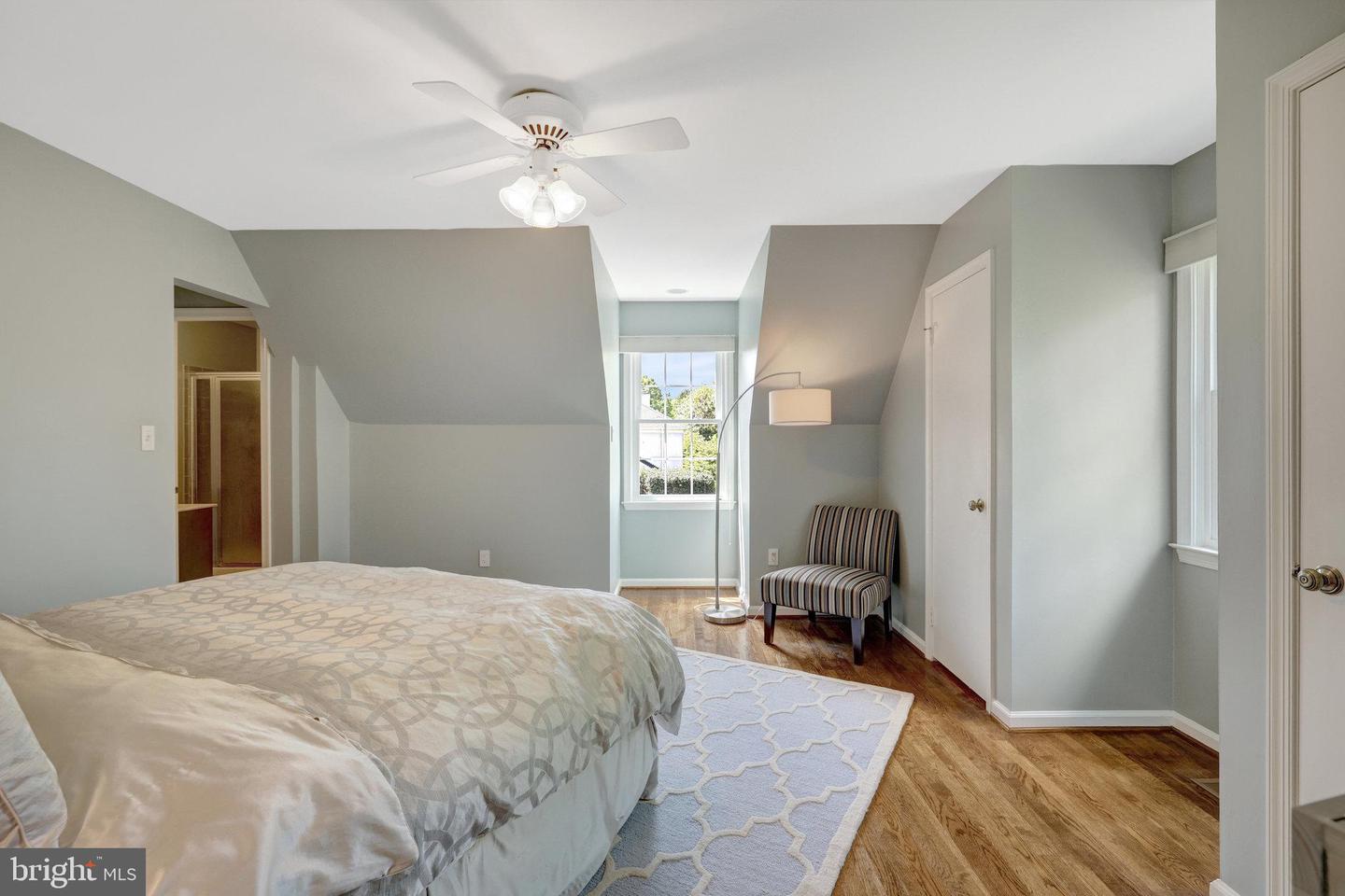 1301 BROOKDALE TER, VIENNA, Virginia 22182, 5 Bedrooms Bedrooms, ,4 BathroomsBathrooms,Residential,For sale,1301 BROOKDALE TER,VAFX2238208 MLS # VAFX2238208