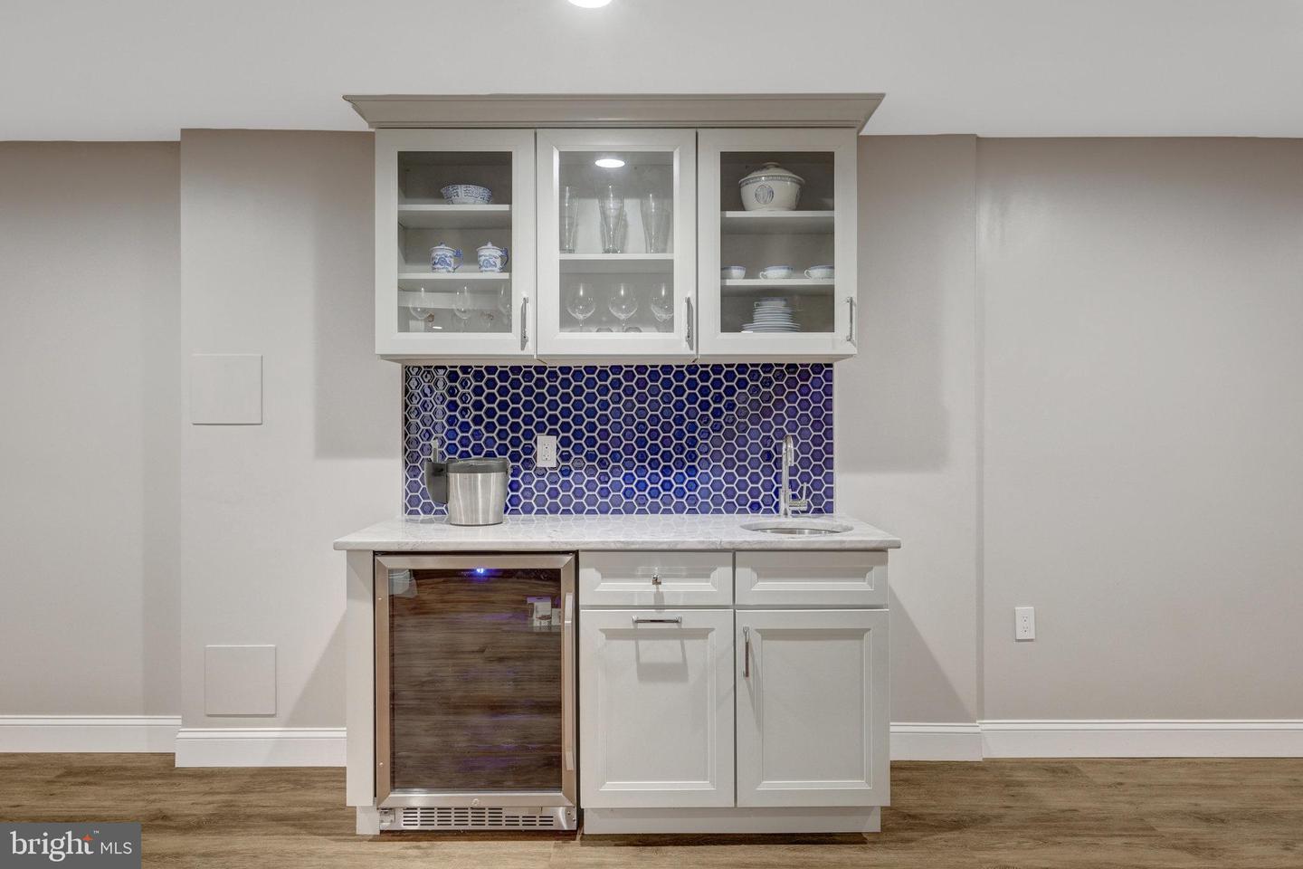 1301 BROOKDALE TER, VIENNA, Virginia 22182, 5 Bedrooms Bedrooms, ,4 BathroomsBathrooms,Residential,For sale,1301 BROOKDALE TER,VAFX2238208 MLS # VAFX2238208