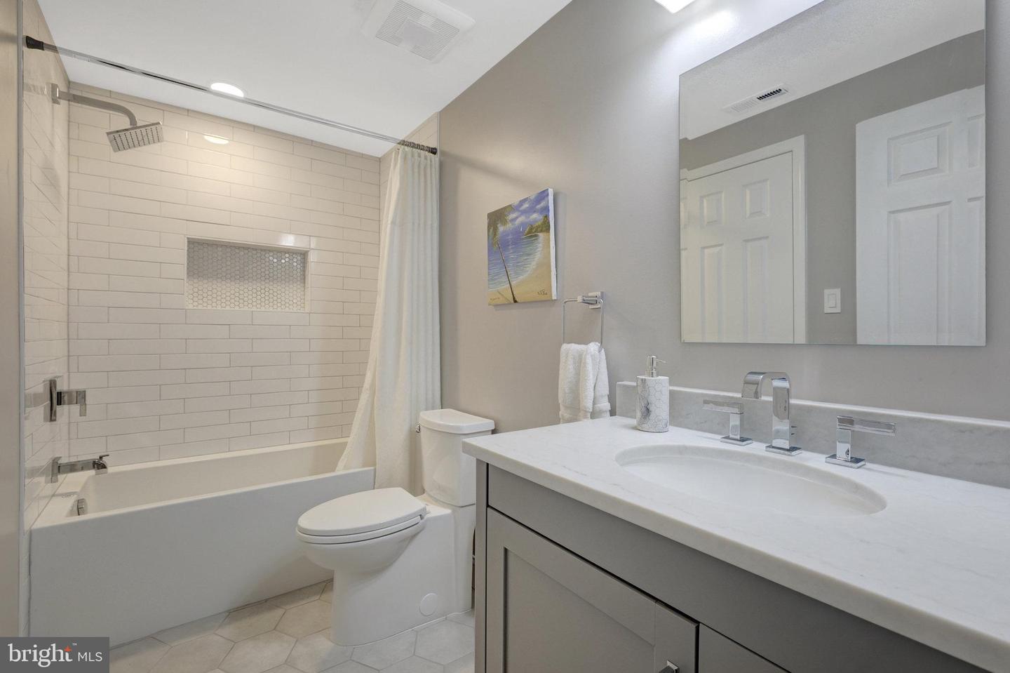 1301 BROOKDALE TER, VIENNA, Virginia 22182, 5 Bedrooms Bedrooms, ,4 BathroomsBathrooms,Residential,For sale,1301 BROOKDALE TER,VAFX2238208 MLS # VAFX2238208