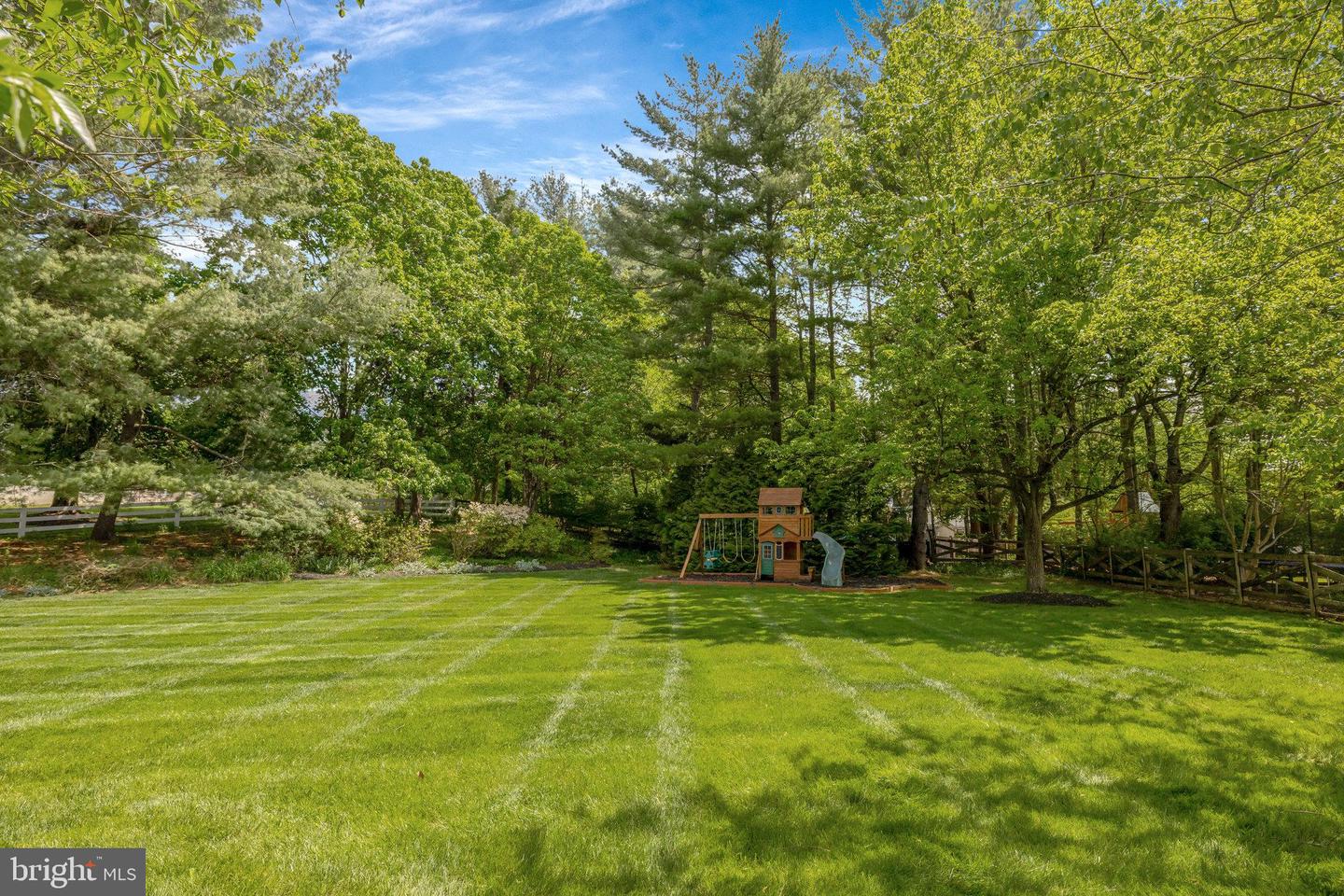 1301 BROOKDALE TER, VIENNA, Virginia 22182, 5 Bedrooms Bedrooms, ,4 BathroomsBathrooms,Residential,For sale,1301 BROOKDALE TER,VAFX2238208 MLS # VAFX2238208