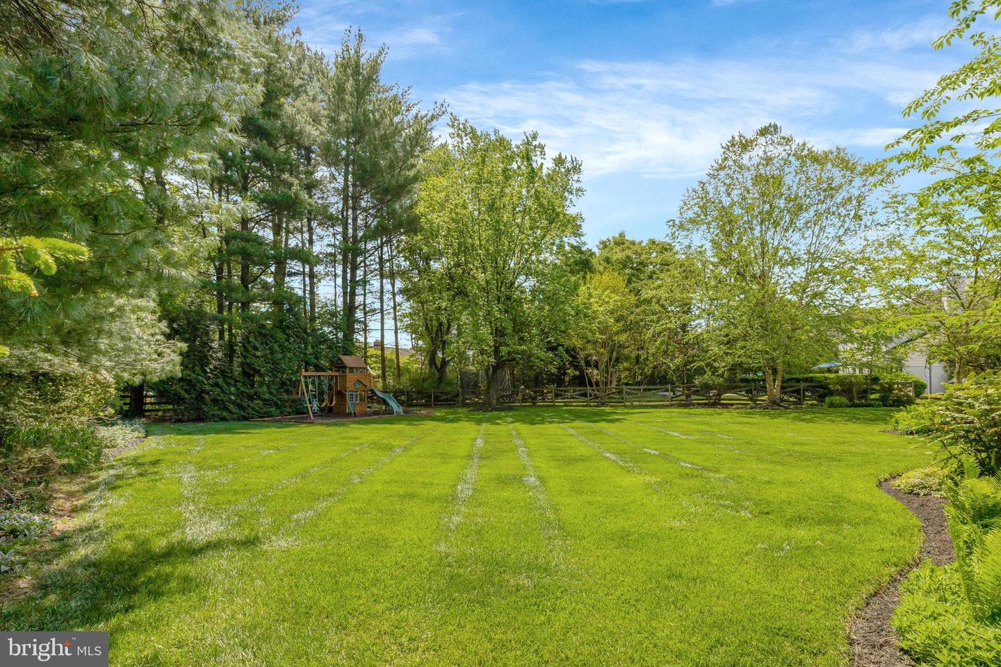 1301 BROOKDALE TER, VIENNA, Virginia 22182, 5 Bedrooms Bedrooms, ,4 BathroomsBathrooms,Residential,For sale,1301 BROOKDALE TER,VAFX2238208 MLS # VAFX2238208